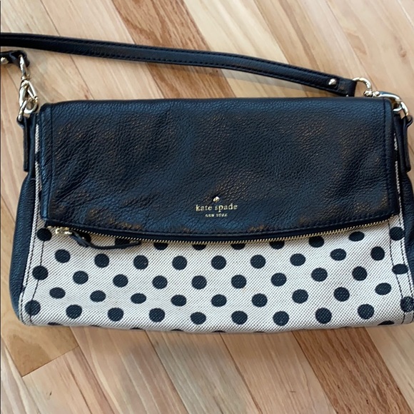 • Kate Spade Polka Dot Crossbody Bag • - Picture 2 of 10